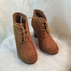 Vouge caramel suede booties with block heel